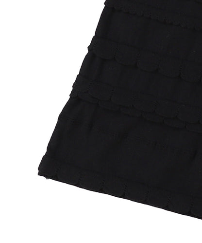 Scalloped Jacquard French-sleeve Tee