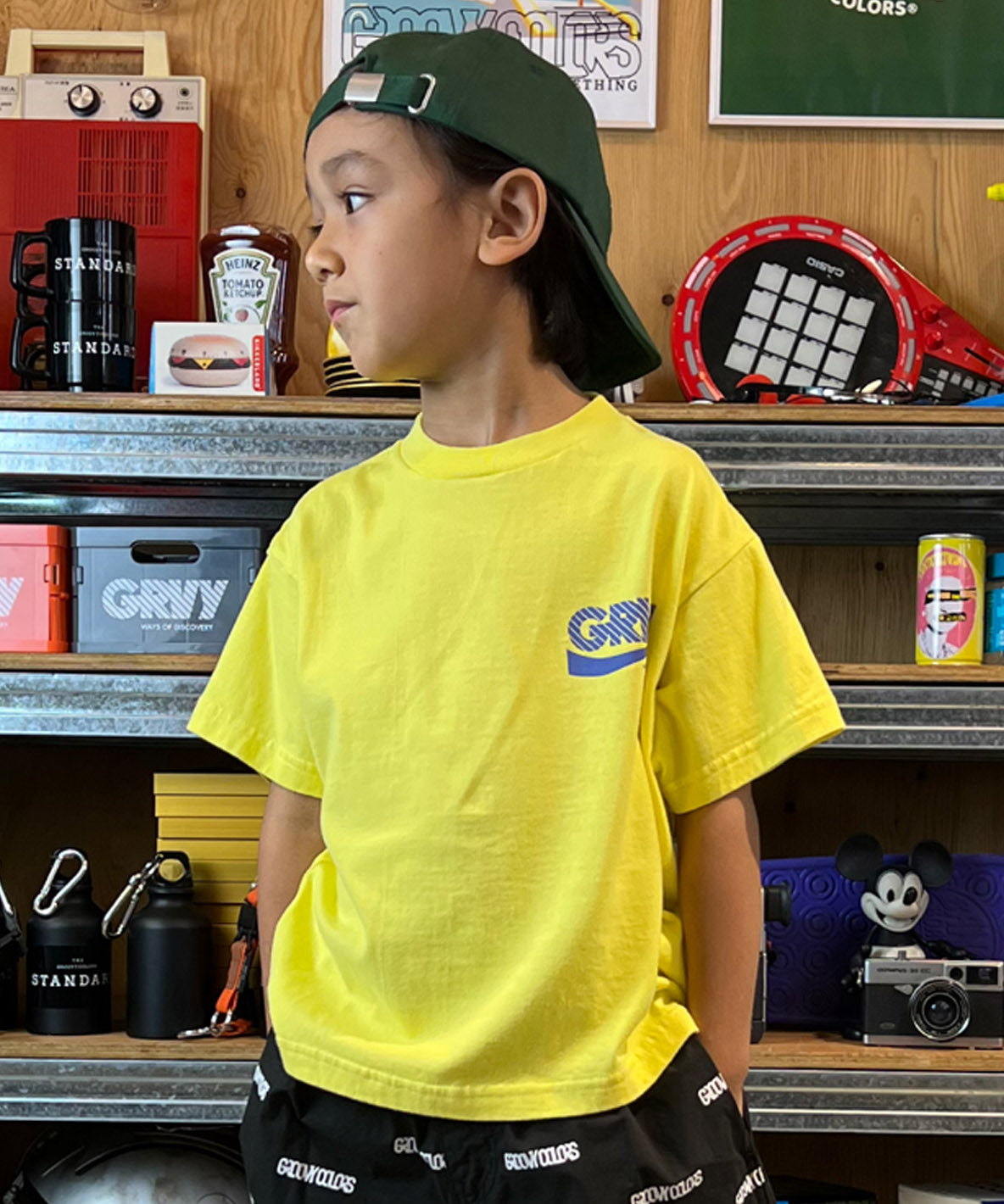 APPLE GRVY Tee