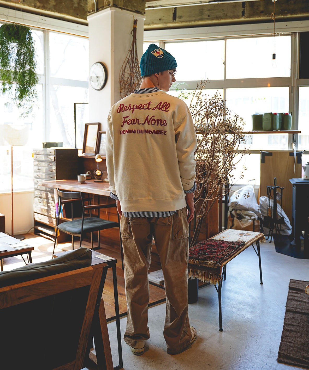 Vintage Pile RESPECT Sweatshirt(MENS)