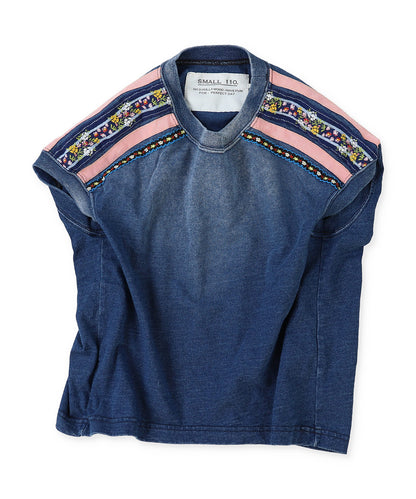 Vintage-like Tyrolean Tape Sleeveless Tee