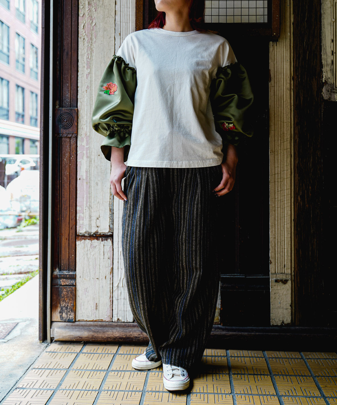 Puffed-sleeve Tee(LADIES)