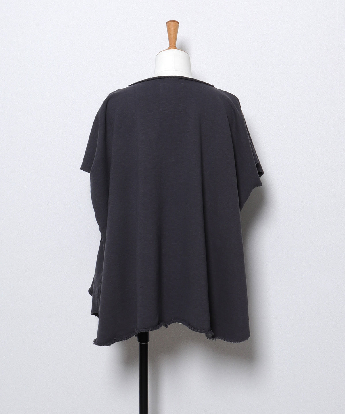 Unique Silhouette Wide Sweatshirt(LADIES)