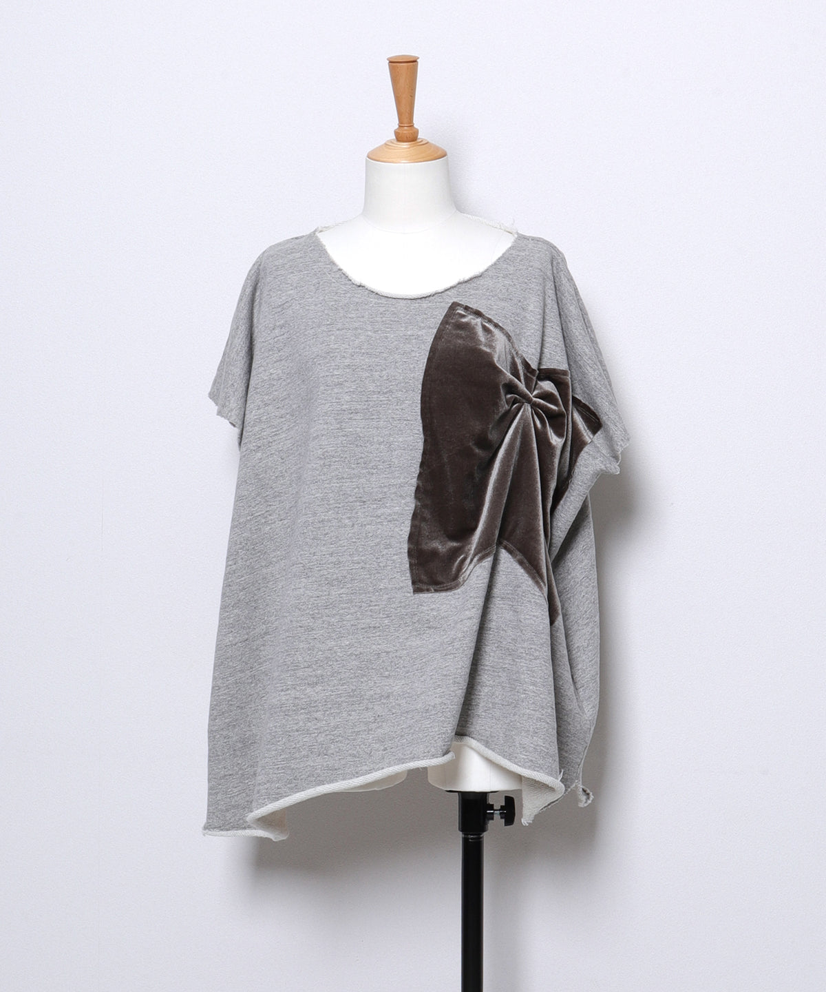 Unique Silhouette Wide Sweatshirt(LADIES)