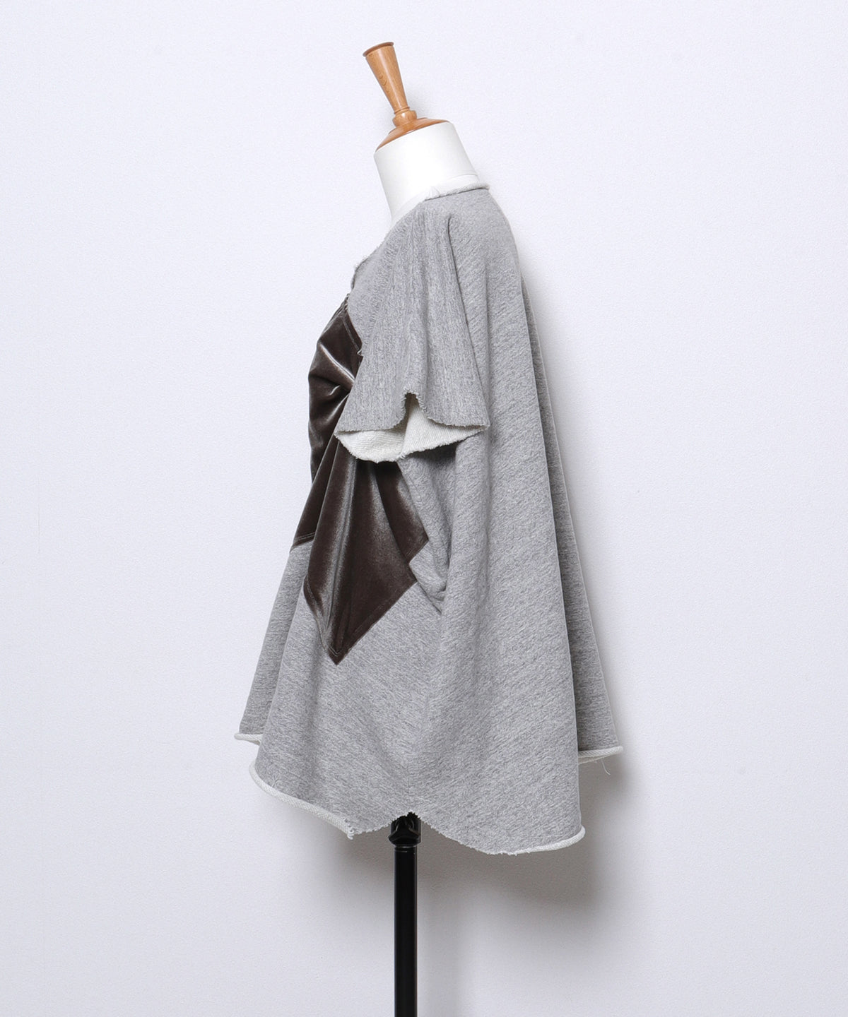 Unique Silhouette Wide Sweatshirt(LADIES)