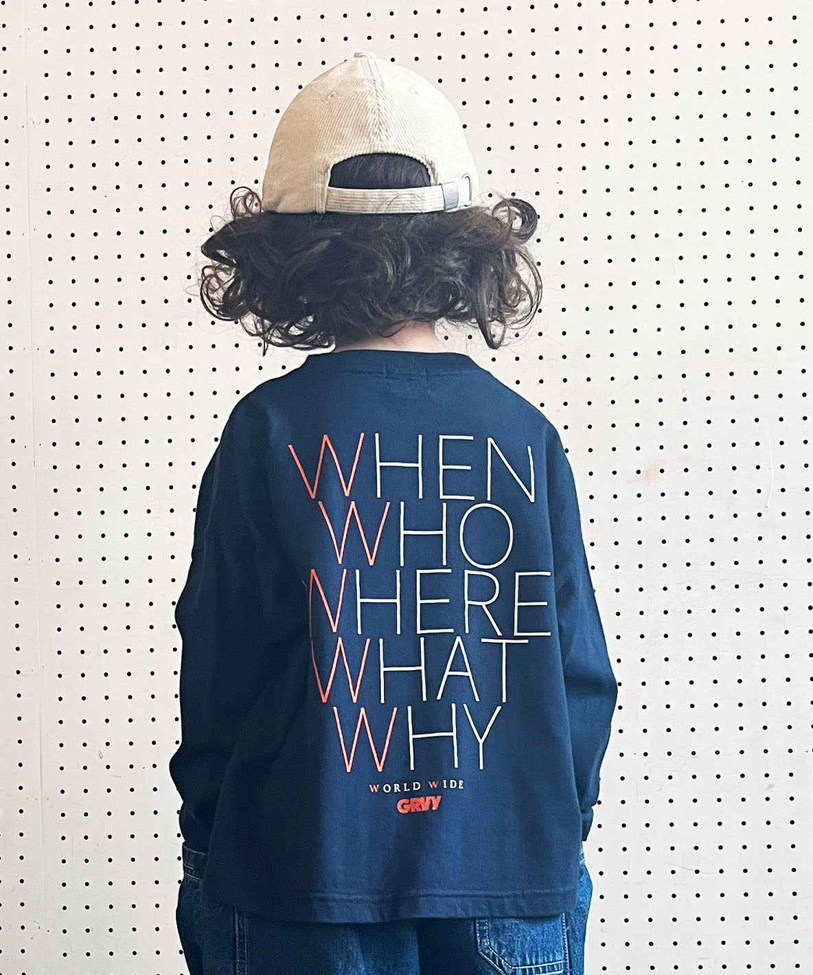 W Super Wide Silhouette Tee
