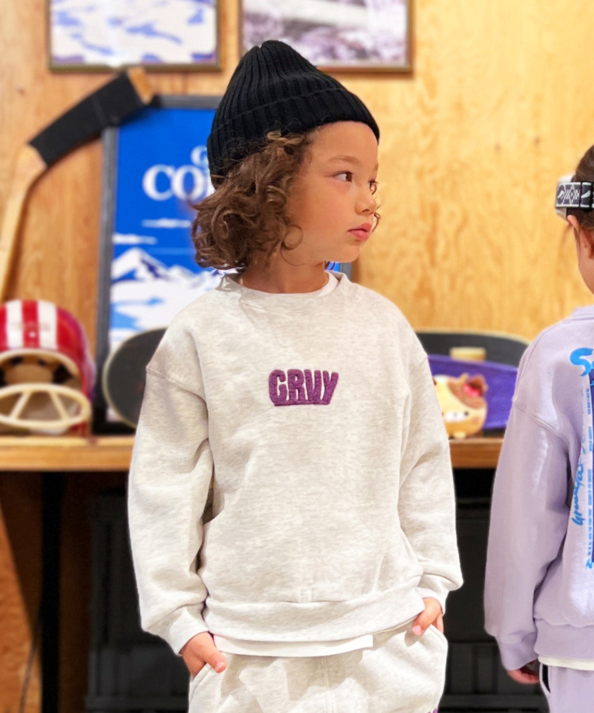 Brushed Fleece GRVY Sweatshirt