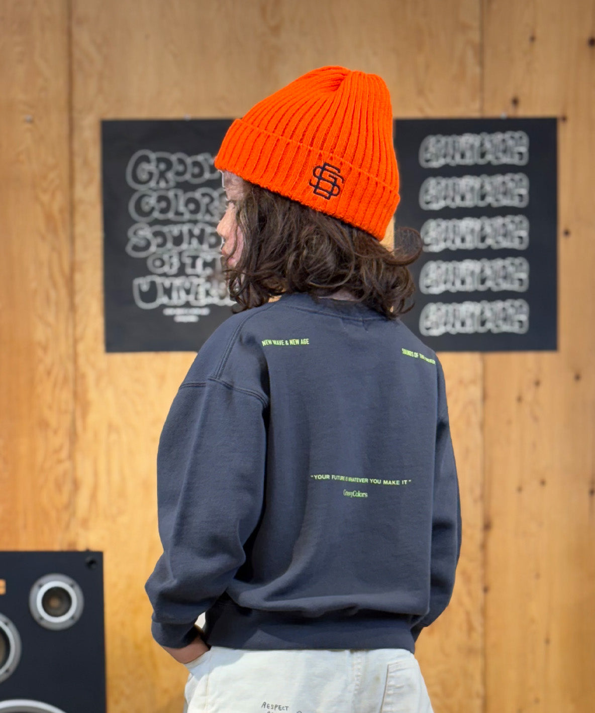 GROOVY Pocket Sweatshirt