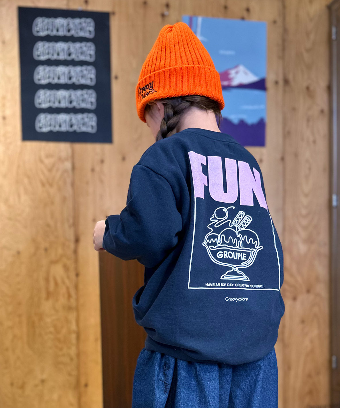 SUNDAE Cocoon Silhouette Sweatshirt