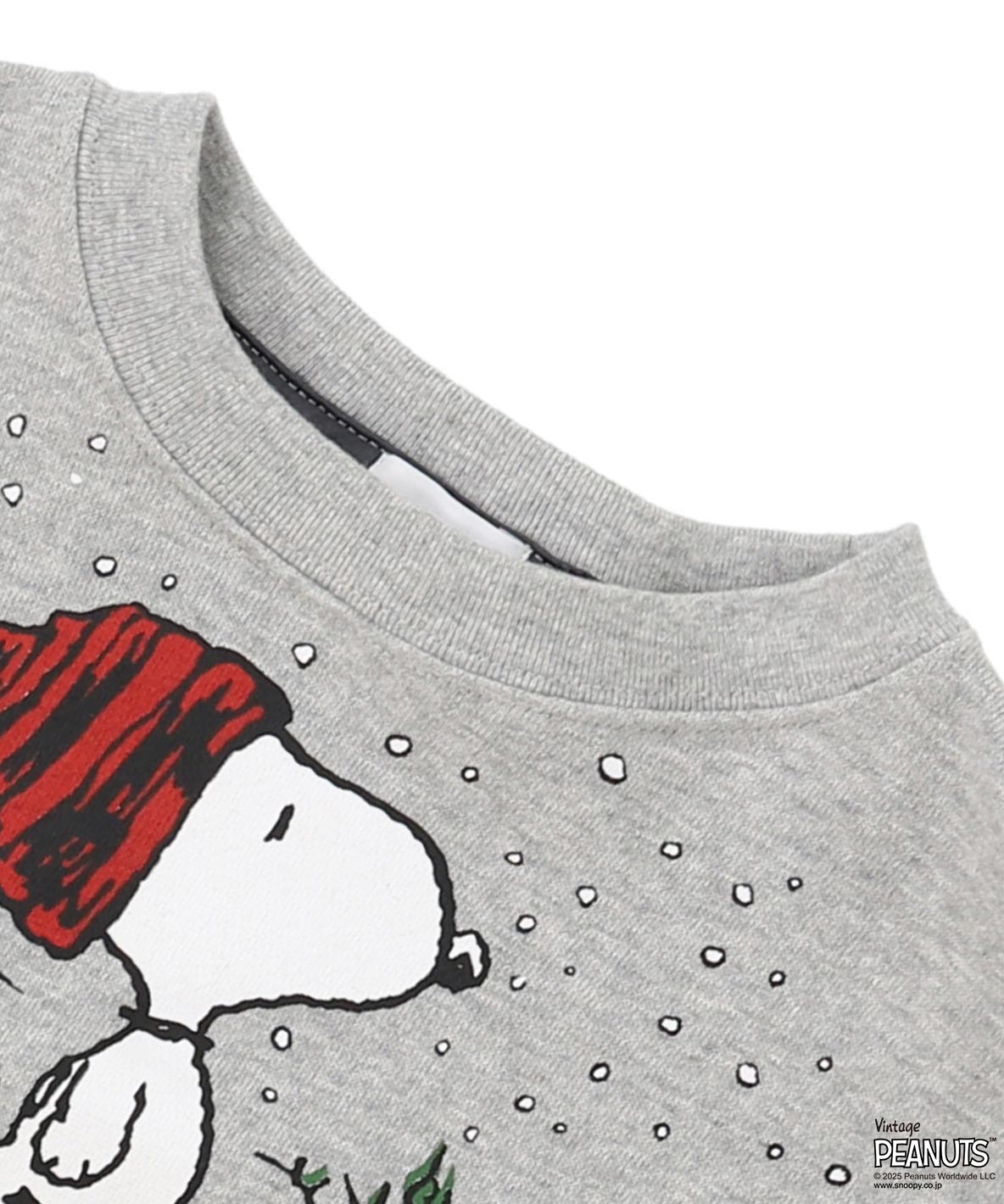 SNOW SNOOPY Sweatshirt
