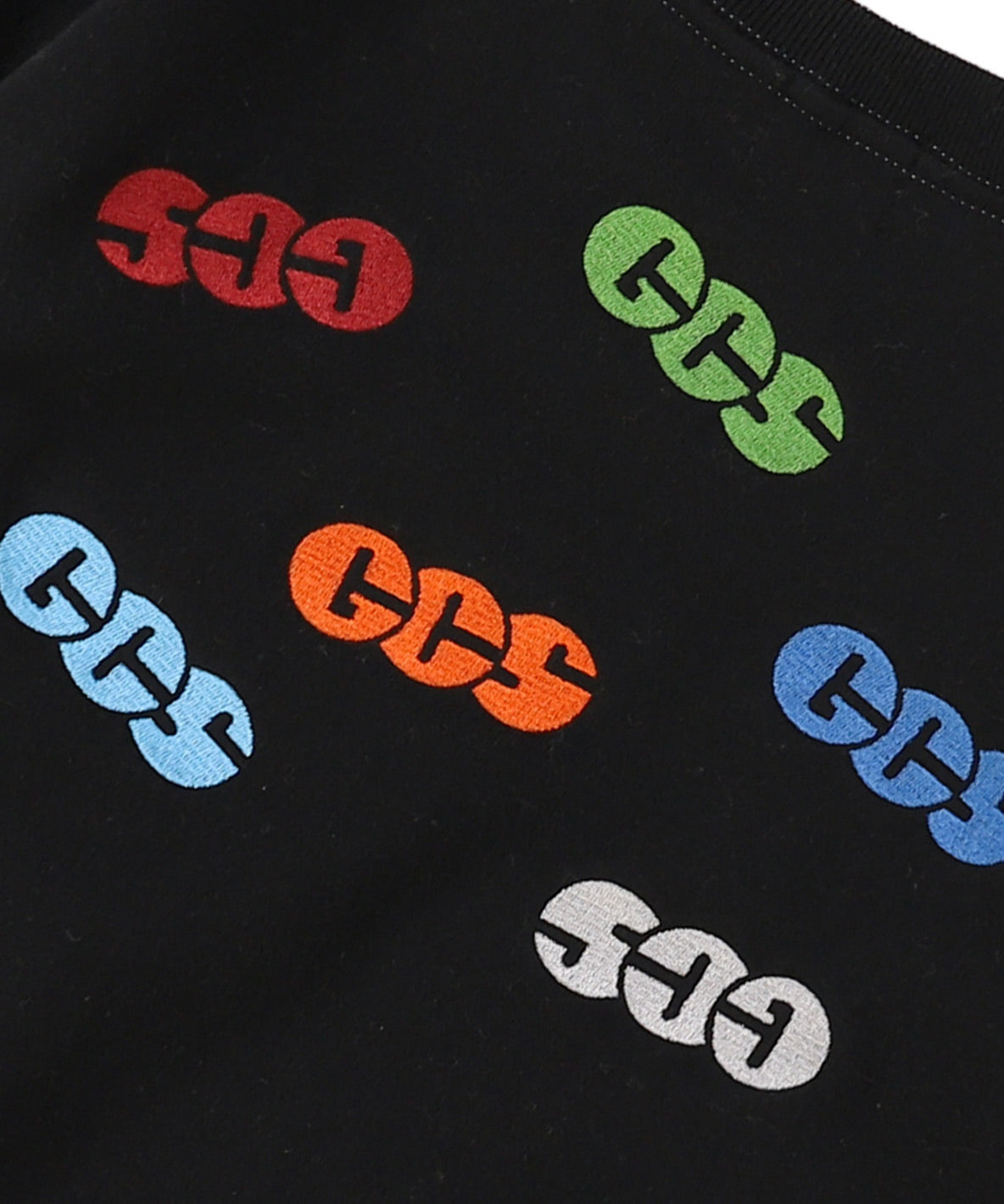 GCS Colorful Embroidery Sweatshirt(MENS)
