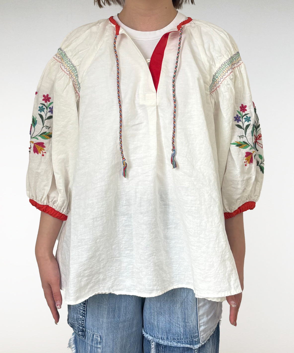 Floral Embroidery Blouse